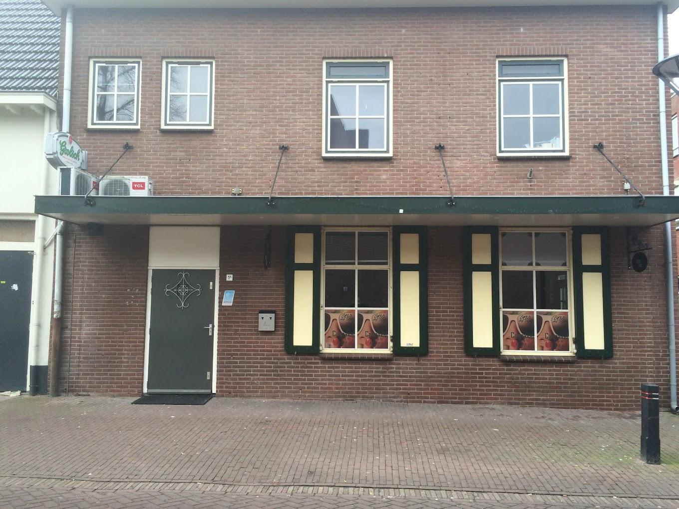 singleparty singlescafe singlesavond Zevenaar Ons Cafe DatingOost.nl Dating Oost DatingOost datingsite datingbureau singlesfeestje Zevenaar singlesparty single party vrijgezel alleenstaand datingbureau relatiebureau relatiebemiddelingsbureau 