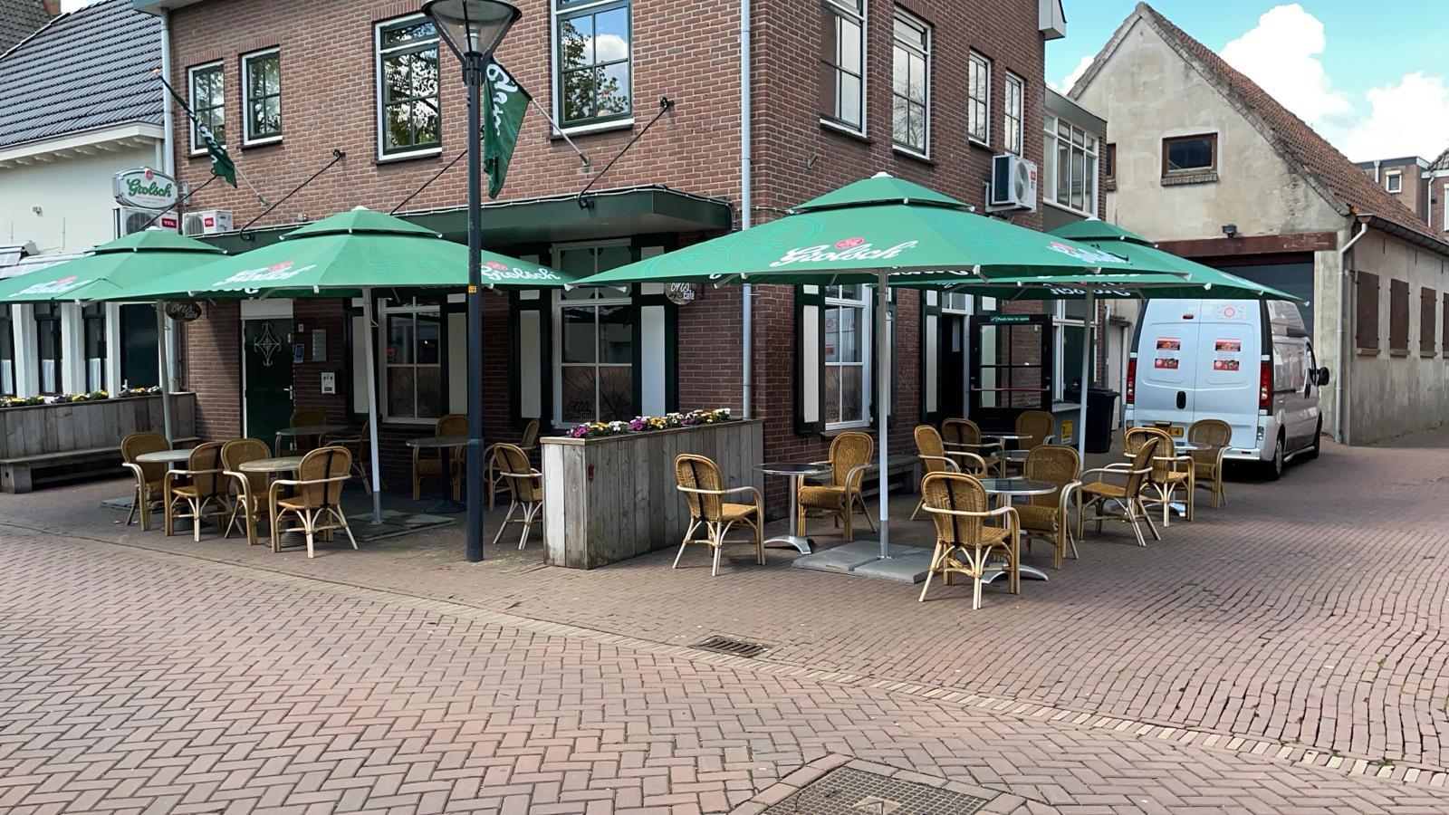 singleparty singlescafe singlesavond Zevenaar Ons Cafe DatingOost.nl Dating Oost DatingOost datingsite datingbureau singlesfeestje Zevenaar singlesparty single party vrijgezel alleenstaand datingbureau relatiebureau relatiebemiddelingsbureau 